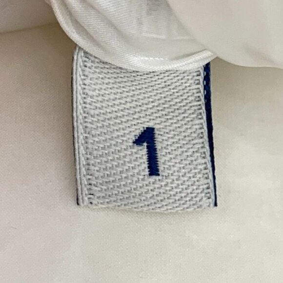 Moncler Womens Light Blue Down Puffer Jacket With Hood & Logo Patch - Picture 8 of 8